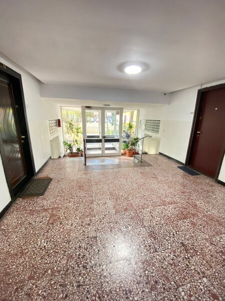 Drumul Taberei, metrou Romancierilor, et.4/9, semi-mobilat, liber