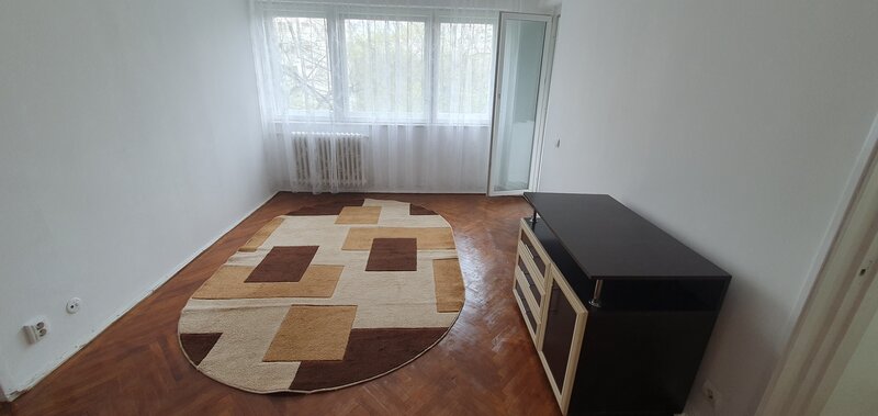 Drumul Taberei, metrou Romancierilor, et.4/9, semi-mobilat, liber