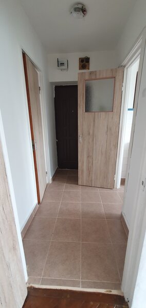 Drumul Taberei, metrou Romancierilor, et.4/9, semi-mobilat, liber